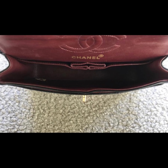 Authentic Chanel Lambskin Quilted Flap Bag Black - Picture 8 of 8